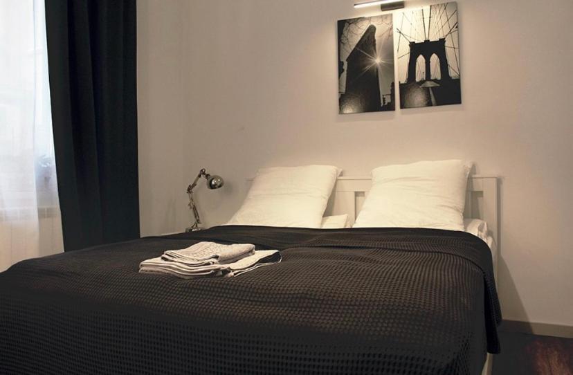 Elegant Apartment In The Center Of София Екстериор снимка
